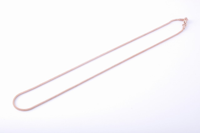 Hadíková retiazka 1,5 mm z chirurgickej ocele rose gold 43cm E031-25