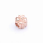 Oceľový prívesok – štvorlístok rose gold E034-2T