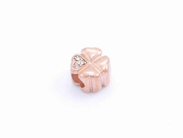 Oceľový prívesok – štvorlístok rose gold E034-2T
