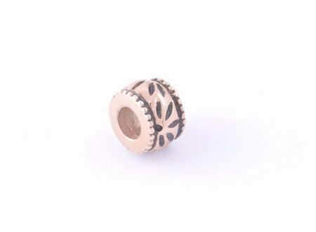 Oceľový prívesok – vintage kvetinový motív rose gold E049-2B
