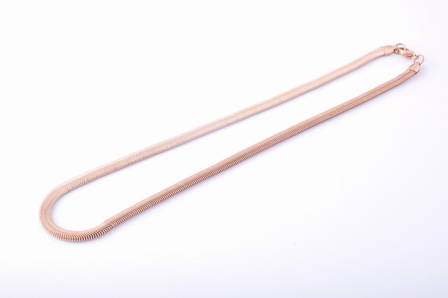 Lisovaná retiazka 5 mm z chirurgickej ocele rose gold 40cm E057-25