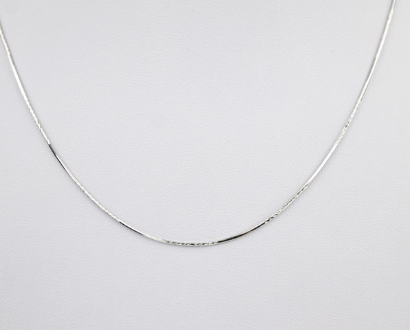 Strieborná retiazka hadík s gravírovaním 45+3cm F061