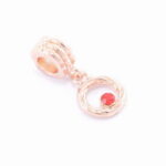 Prívesok – rose gold s červeným kamienkom G006-2R