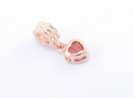Prívesok – červené srdce rose gold G008-2R Prívesok – červené srdce rose gold G008-2R
