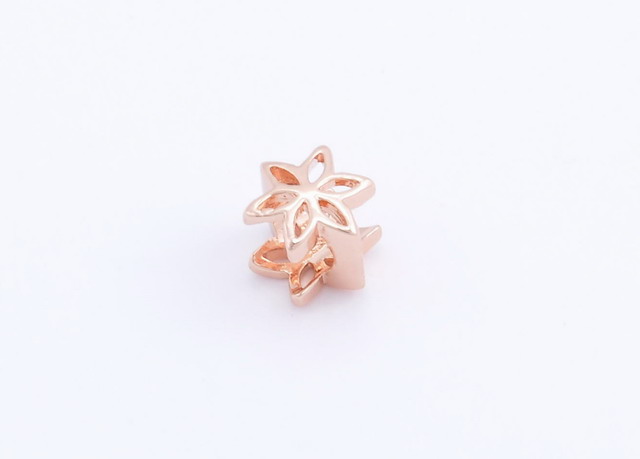 Prívesok – kvet rose gold G091-2X