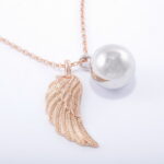 Náhrdelník s anjelským krídlom rose gold G099-2S