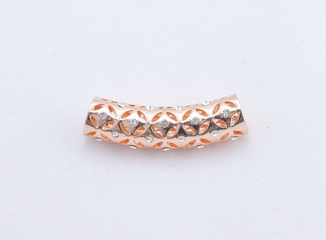 Prívesok – široký s kvetinovým motívom rose gold G103-2T