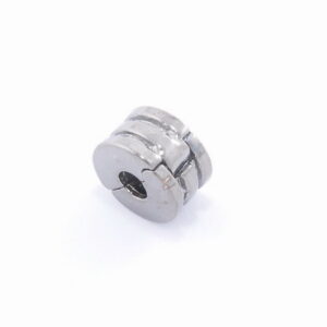Klipový prívesok – prúžky tmavostrieborné G151-9X