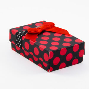 Darčeková krabička bodkovaná mix farieb P013